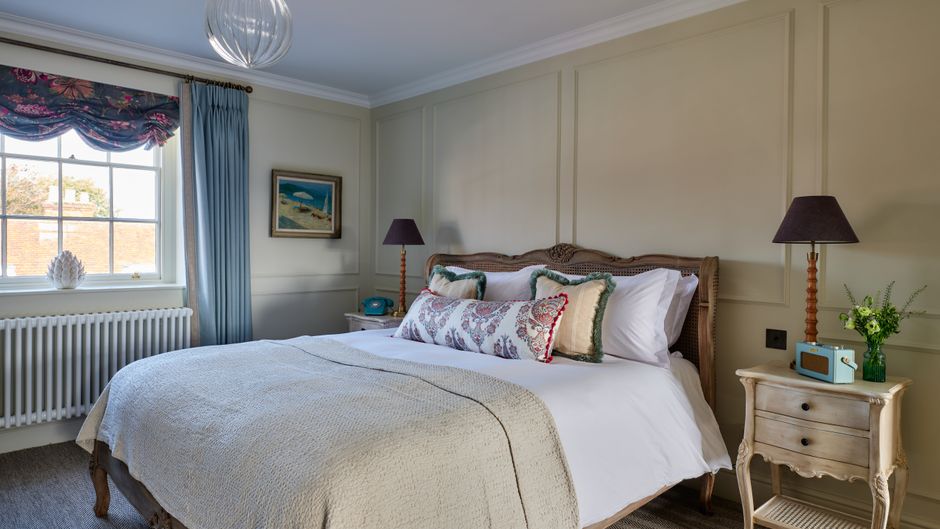 Stanwell House Hotel Room