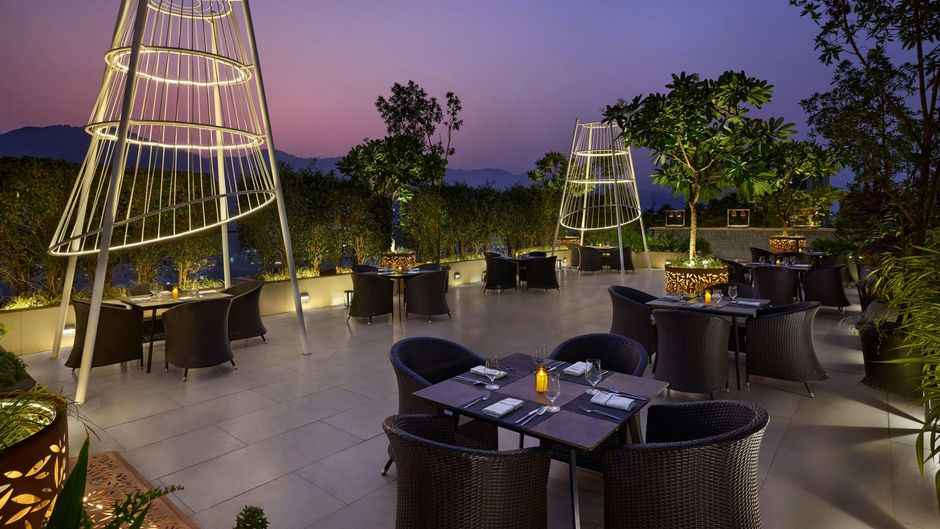 Le Meridien Navi Mumbai Restaurant