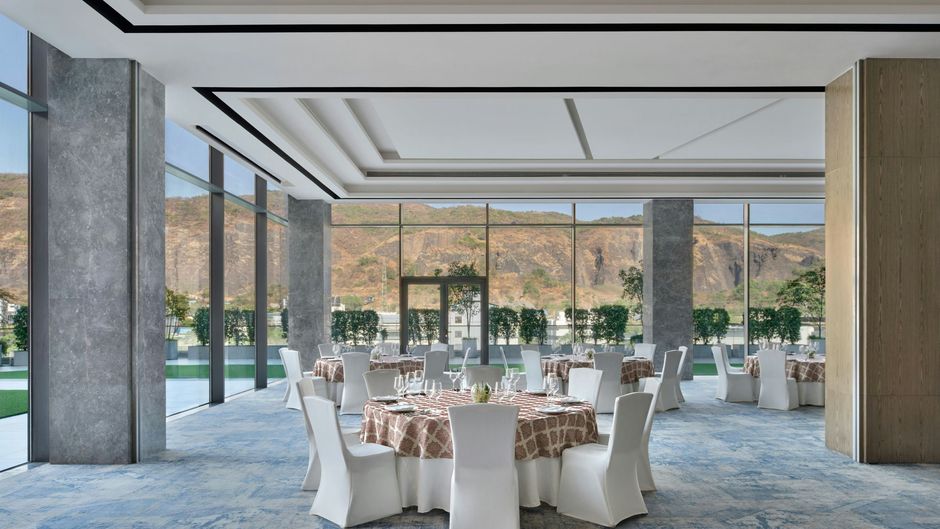 Le Meridien Navi Mumbai Meeting