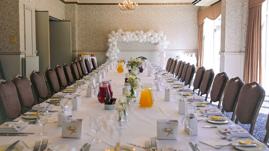 Oaklands Hall Meeting