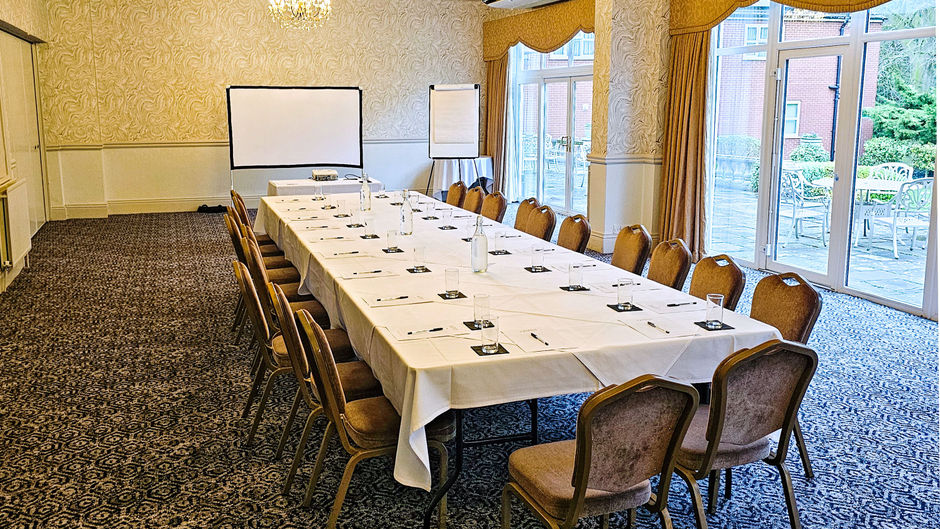 Oaklands Hall Meeting