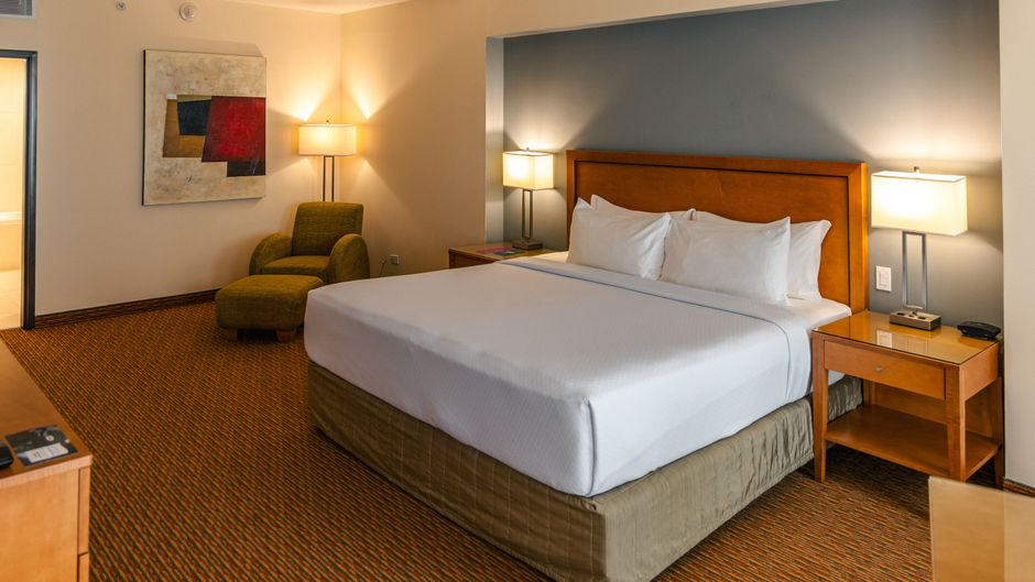 Crowne Plaza Hotel Monterrey Airport Suite