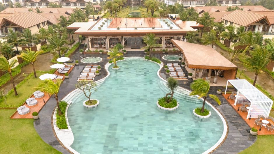 voco Quang Binh Resort Pool