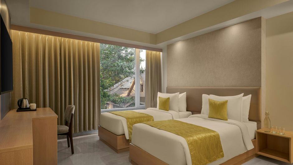 The Fern Habitat Pune Room