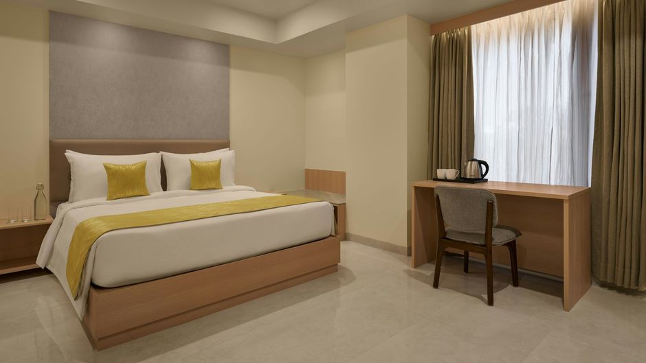 The Fern Habitat Pune Room