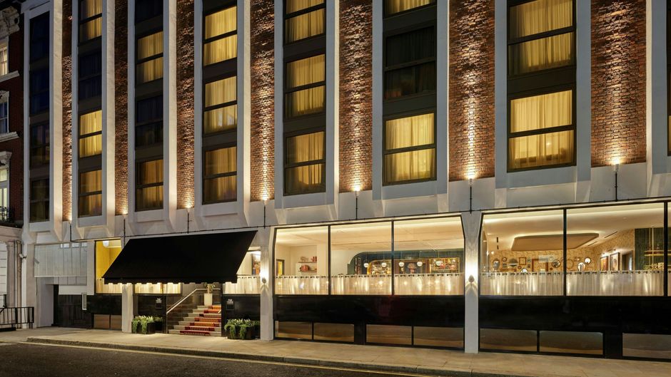 The Cura Hotel Kensington Exterior