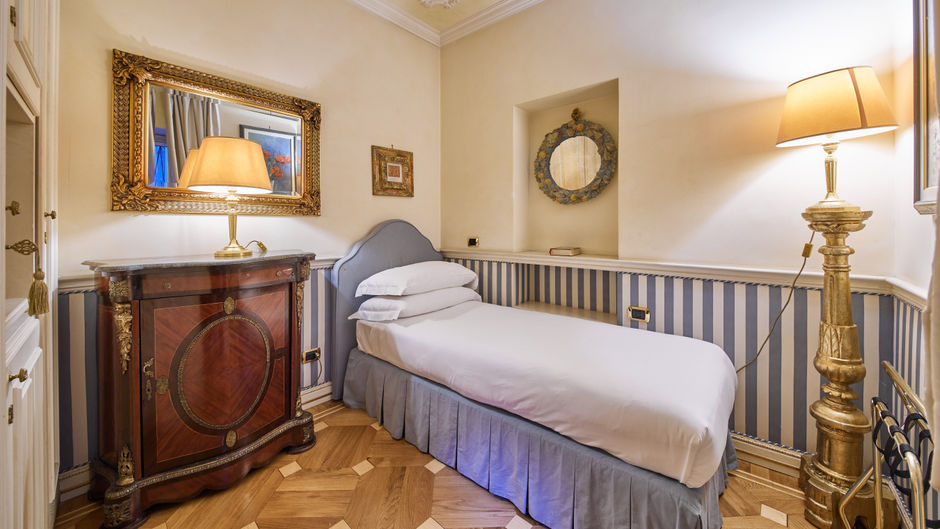 PETIT PALAIS HOTEL DE CHARME Suite