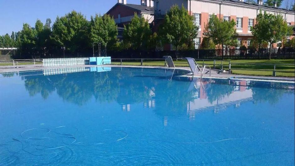 Lasa Sport Pool