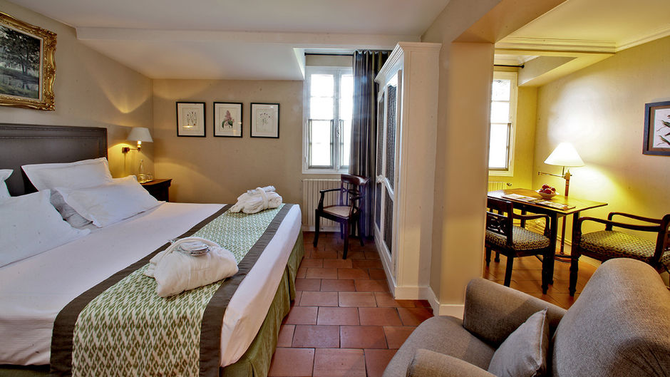 Le Vieux Logis Room