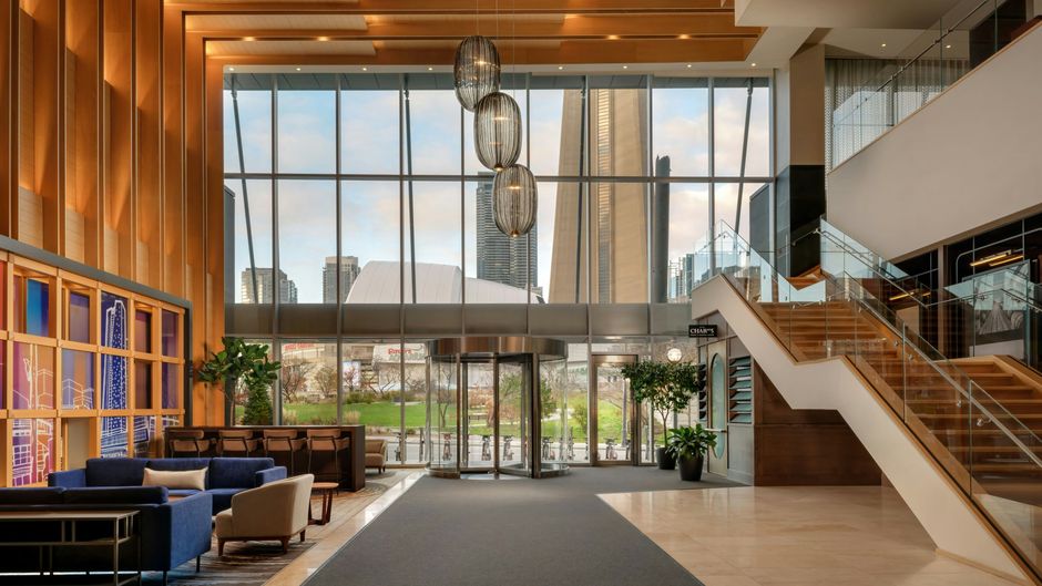 Delta Hotels by Marriott Toronto Lobby