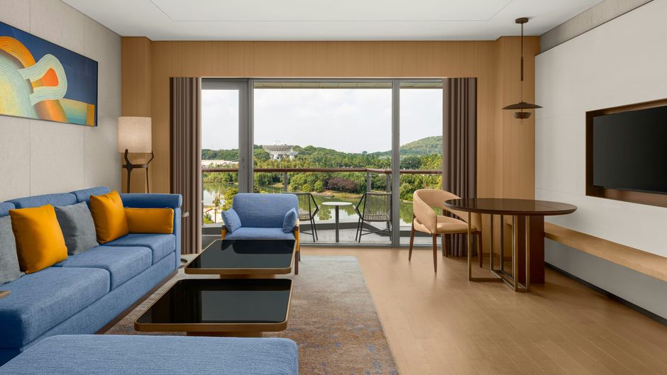Le Meridien Shanghai Sheshan Suite