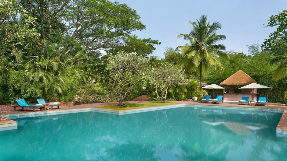 Blue Ocean Resort & Spa Pool
