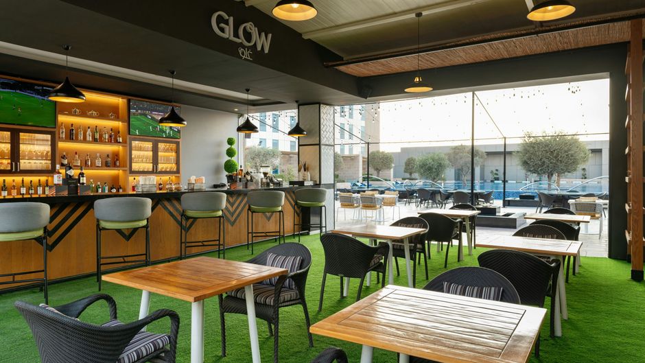 aloft Abu Dhabi Pool