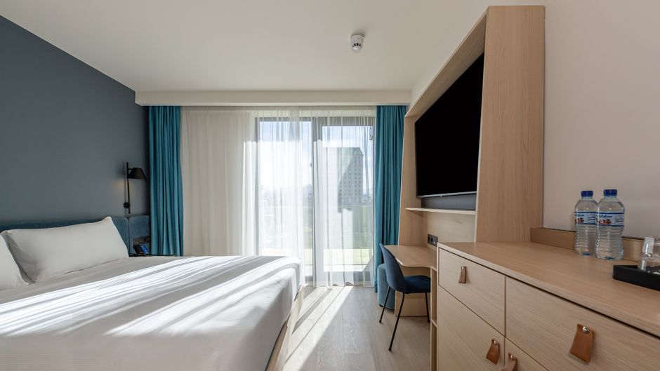 Hampton Batumi Center Room