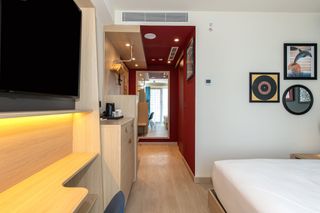 Hampton Batumi Center