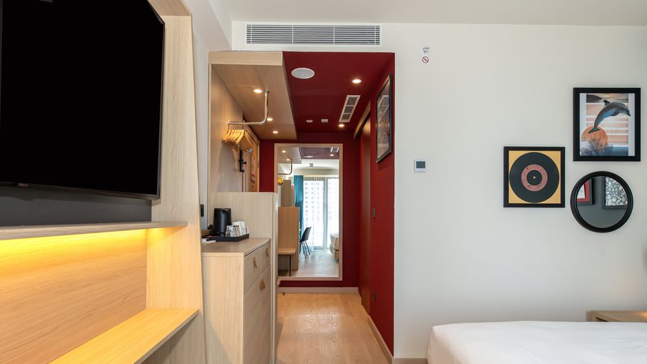 Hampton Batumi Center Room