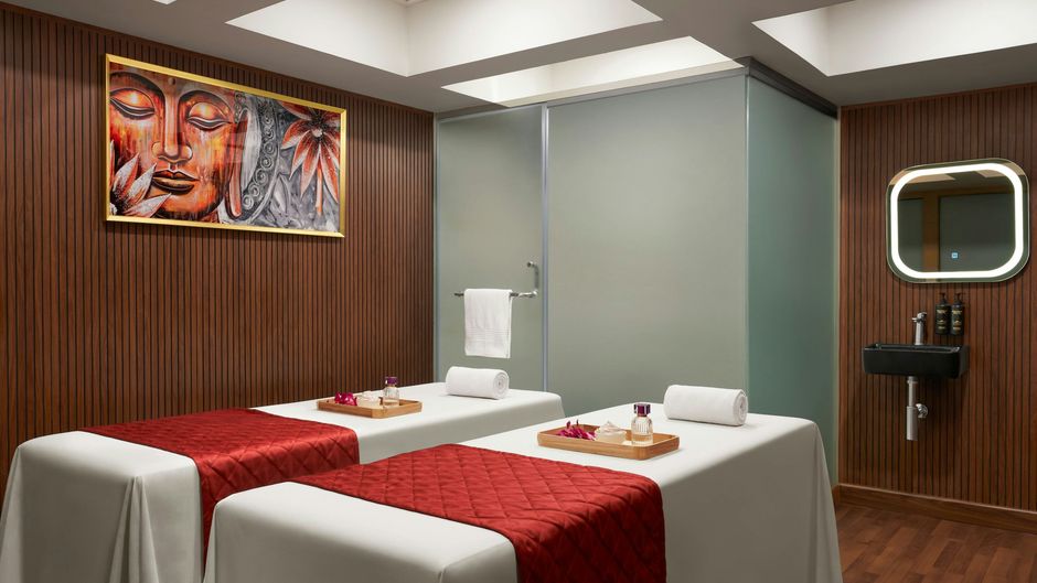 The Fern Residency, Turbhe Spa
