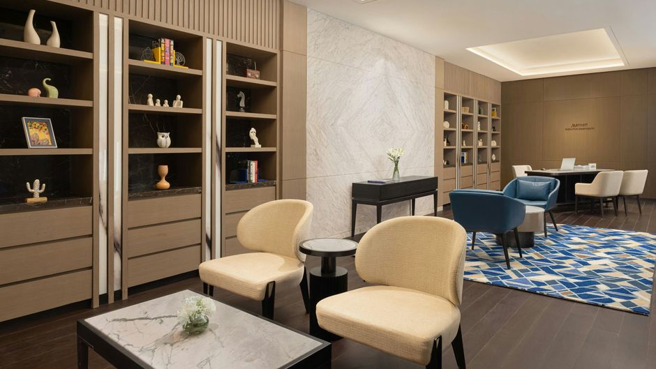 Marriott Exec Apts Amritsar Lobby