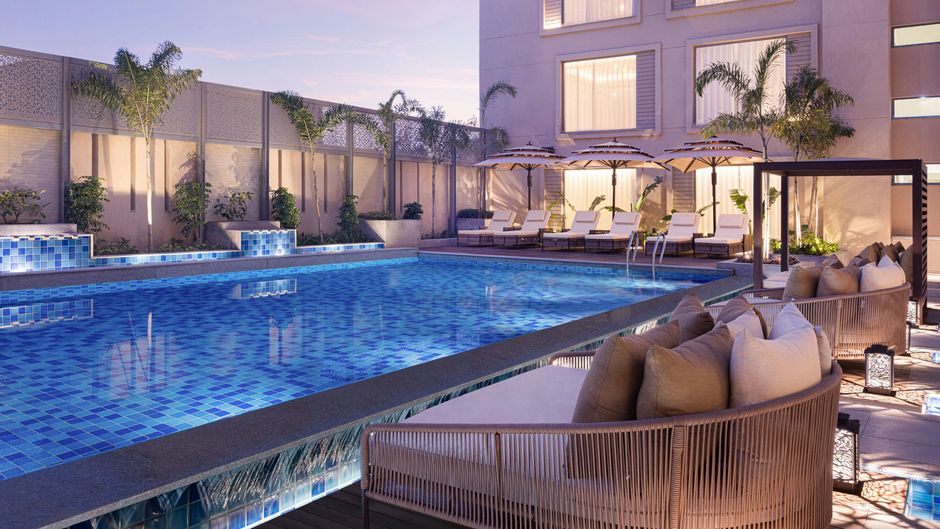 Marriott Exec Apts Amritsar Pool