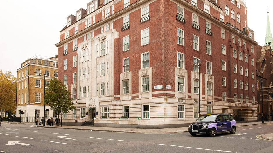 Thistle London Park Lane Exterior