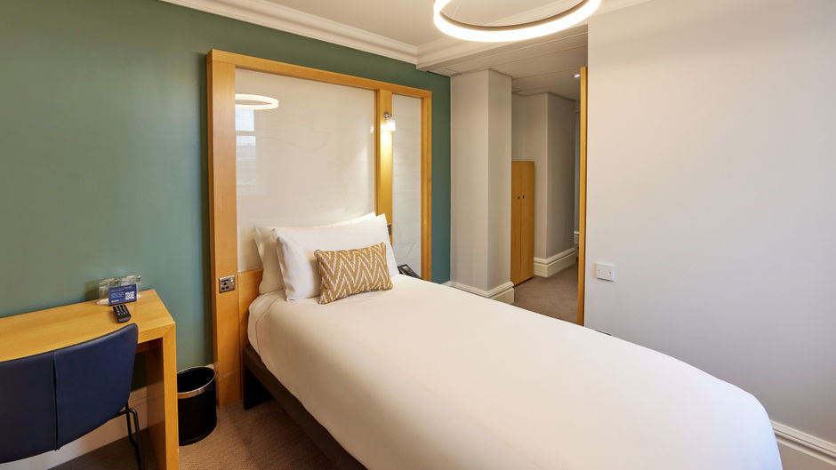 Thistle London Park Lane Room