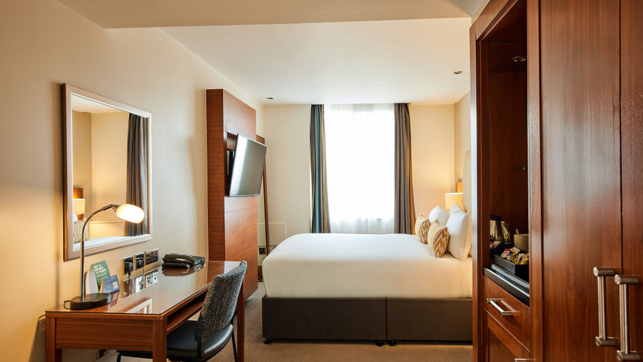 Thistle Trafalgar Room