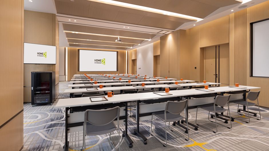 Home2 Suites Ningbo Hangzhou Bay Meeting