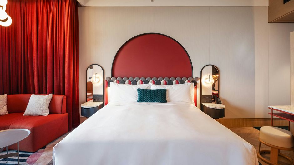 Paragraph Golf and Spa Tabori Room