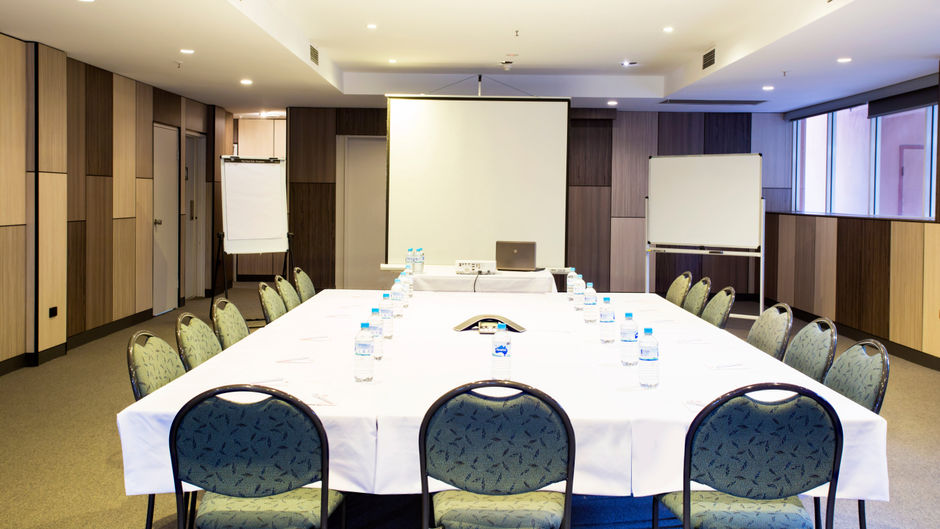 Metro Aspire Hotel Sydney Meeting