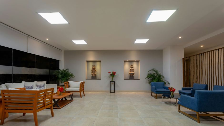 Courtyard by Marriott Santa Marta Resort Exterior