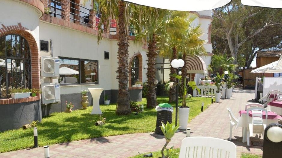 Costa Del Sole Hotel Exterior