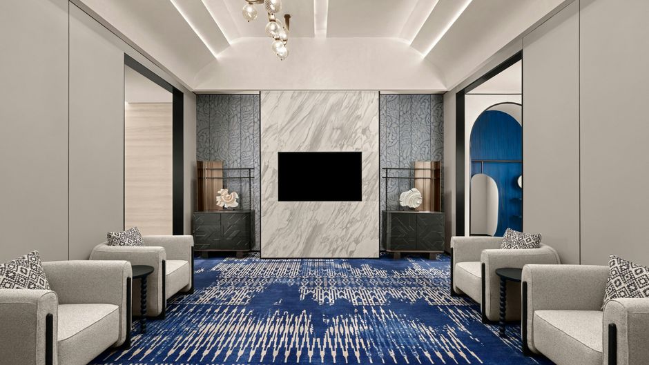 Renaissance Hotel Korla Meeting