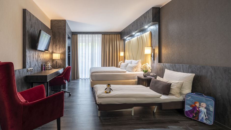 Plaza Inn Schmoeker-Hof Room