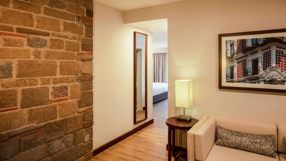 Marriott Puebla Hotel Meson del Angel Suite