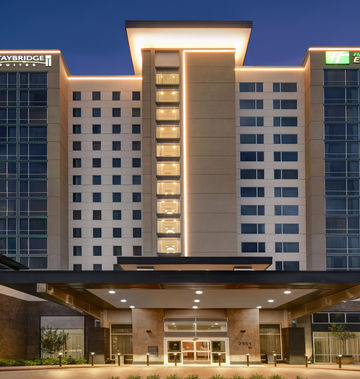 Holiday Inn Express Galleria Area