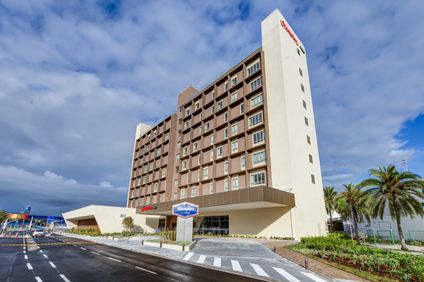 Hampton Caragu