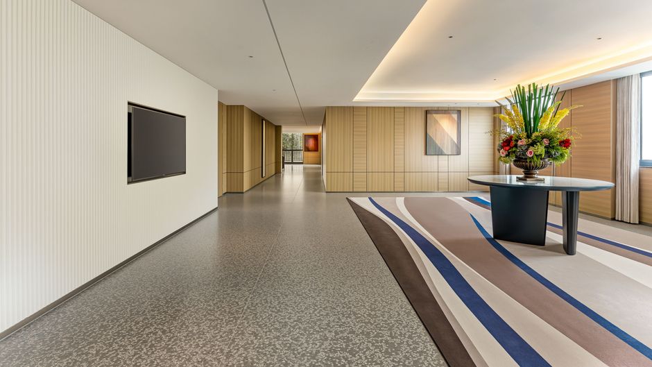 Holiday Inn Exp Shanghai Changyang Rd Lobby