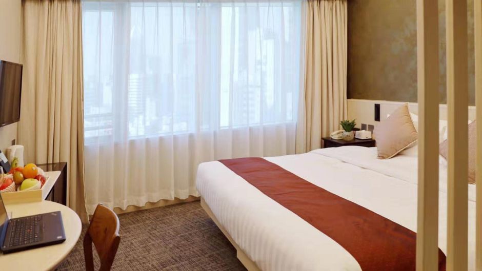 South Pacific Hotel Room