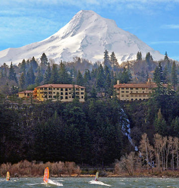 Columbia Cliff Villas Hotel