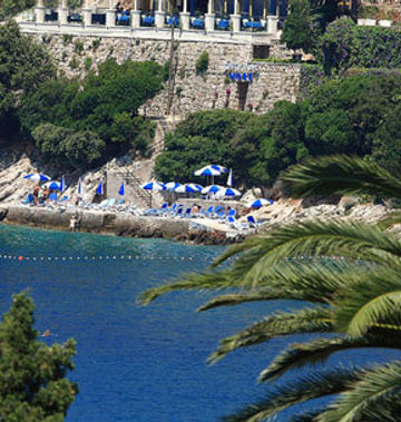 Hotel More