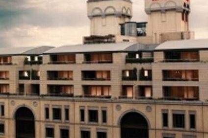 Raphael Penthouse Suites