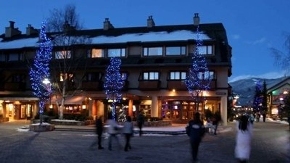 Blackcomb Lodge Exterior
