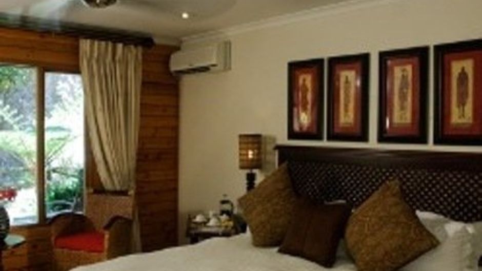 The Kelway Hotel Room