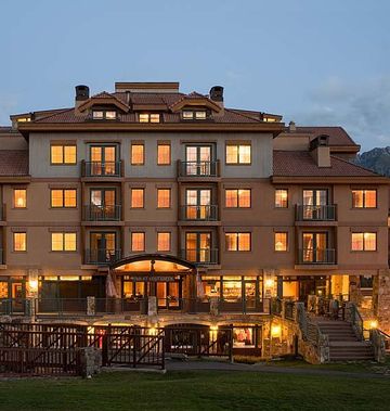 Inn at Lost Creek