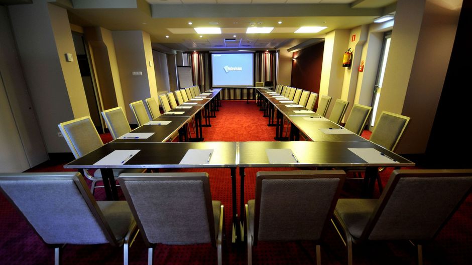 Teczowy Mlyn Hotel Meeting