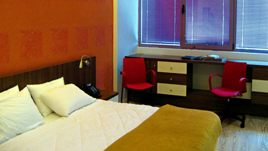 Novus City Hotel Room