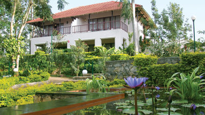 The Gateway Hotel KM Road