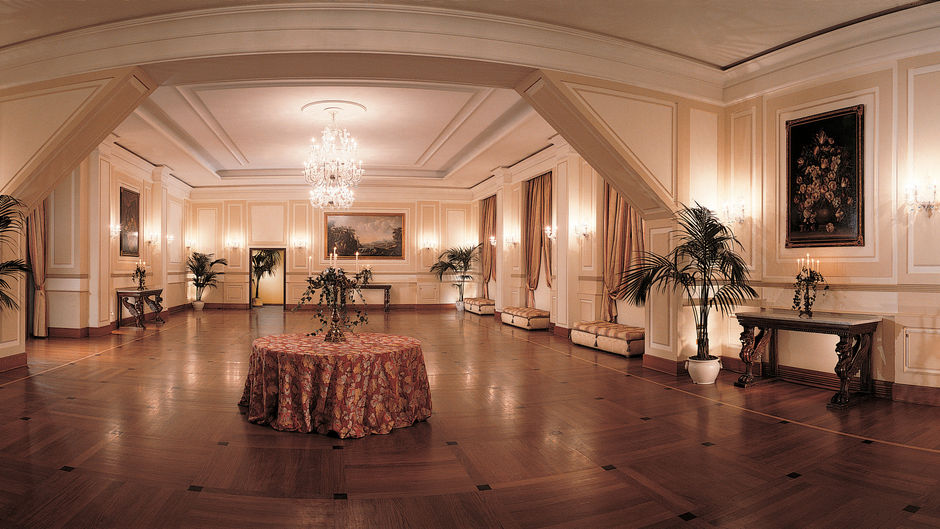 Grand Hotel Vesuvio Meeting