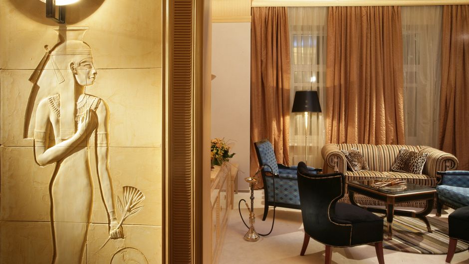 Opera Hotel Suite