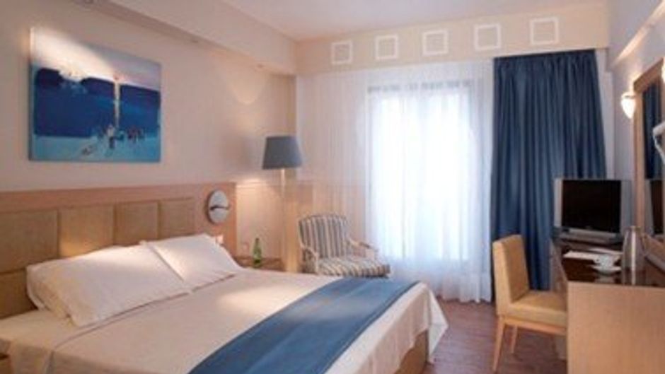Lagos Mare Hotel Room